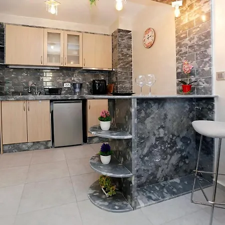 Luxurious Landing Апартамент